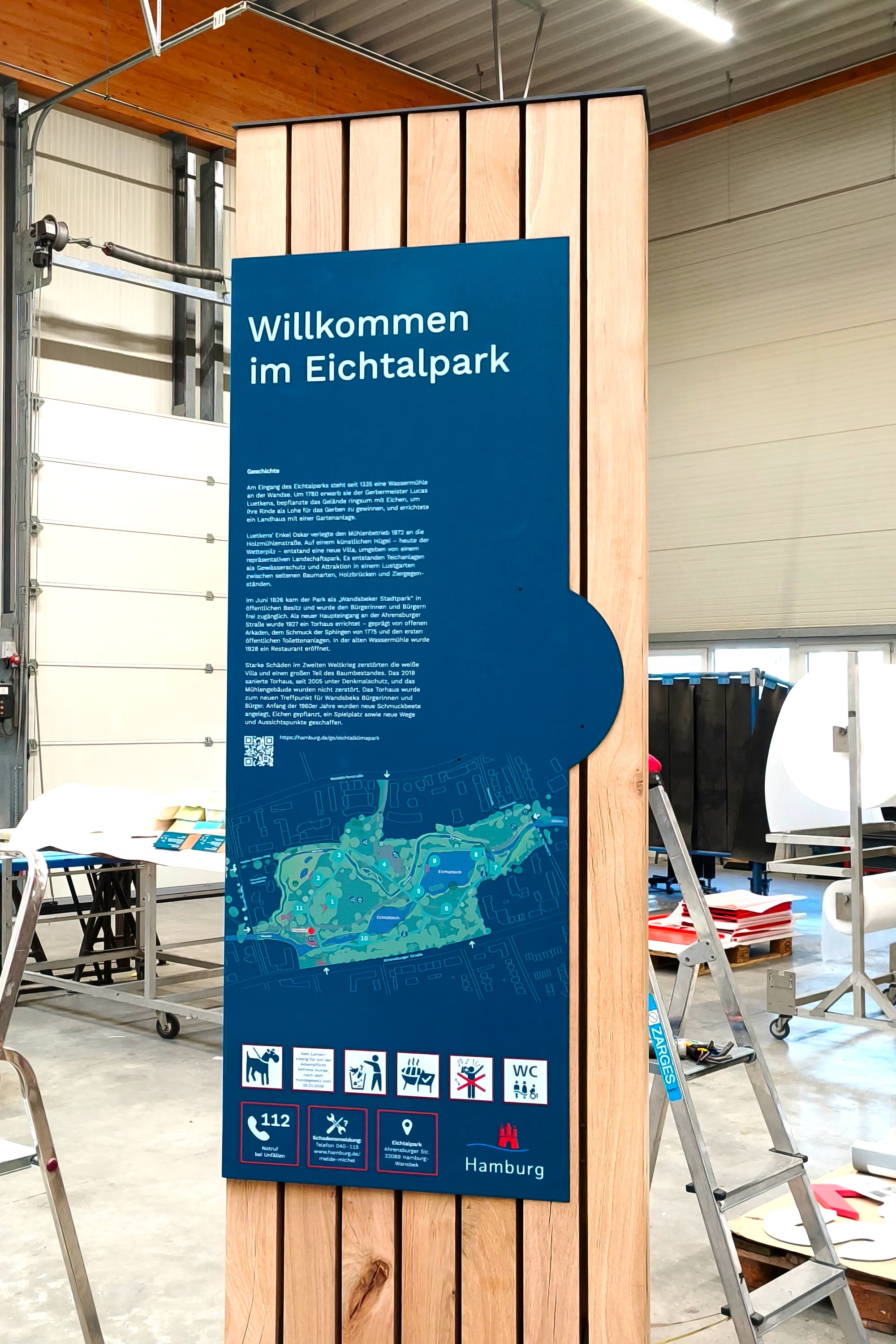 minigram-eichtalpark-klimalabor_entrance_stele-2026