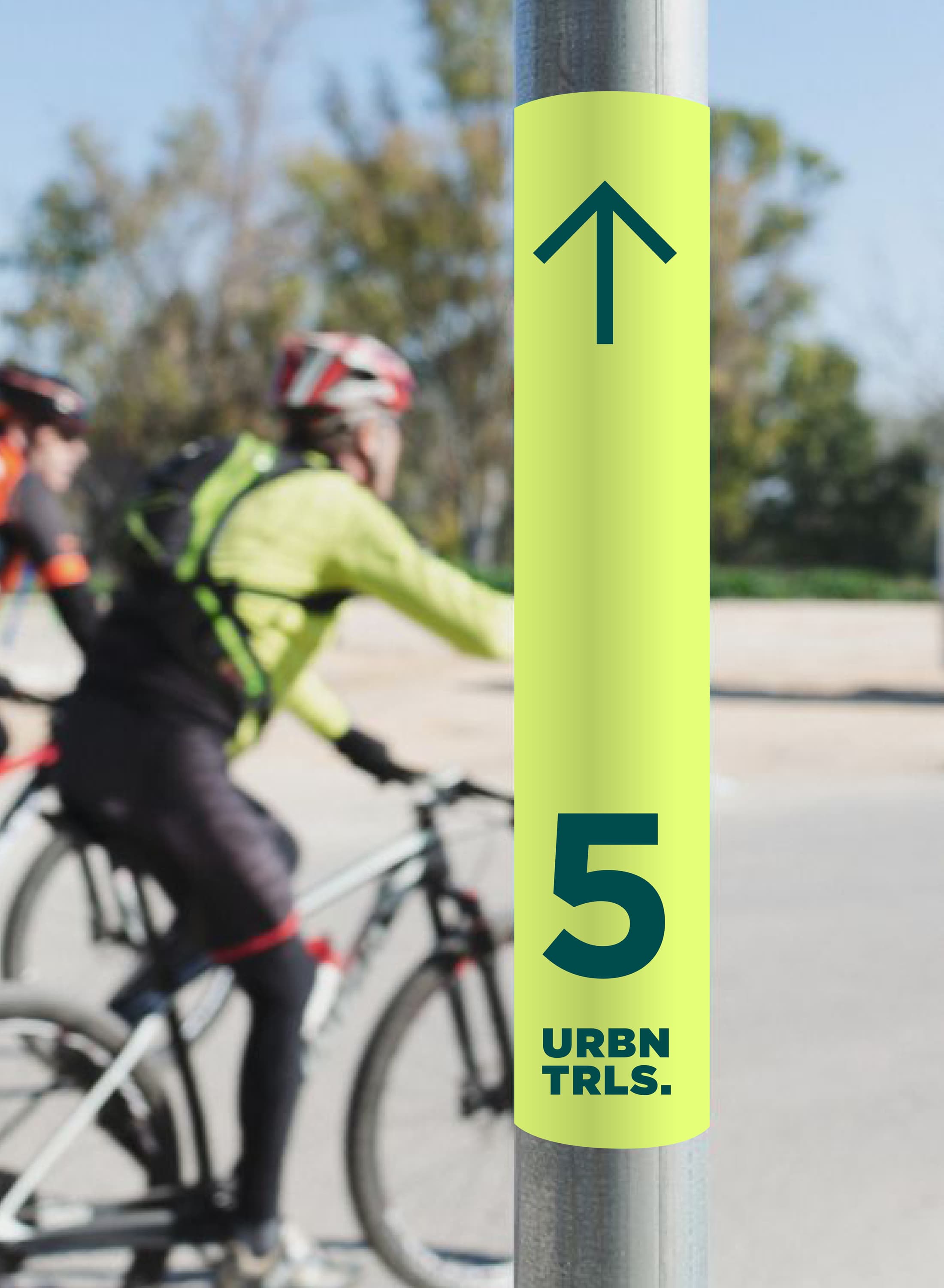 minigram-urban_trails-wegweiser_banderole-2025